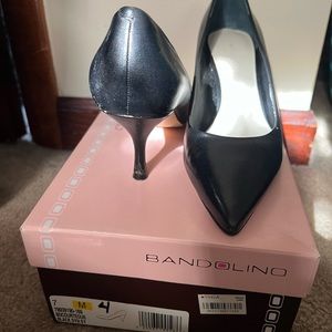 Black Nine West Size 7 Dress shoes